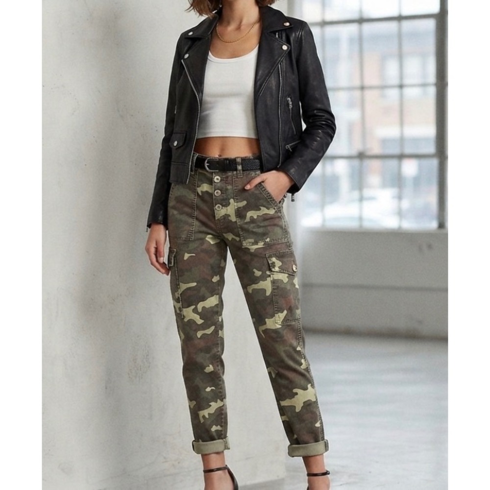 Anthropologie The Wanderer Camo Cargo Pants Green Brown Utility Size  25